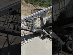 タイヤの移動式粉砕機 駅